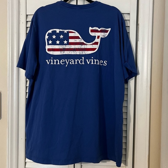 Vineyard Vines Flag Whale Short Sleeve Pocket Tee - Picture 2 of 7